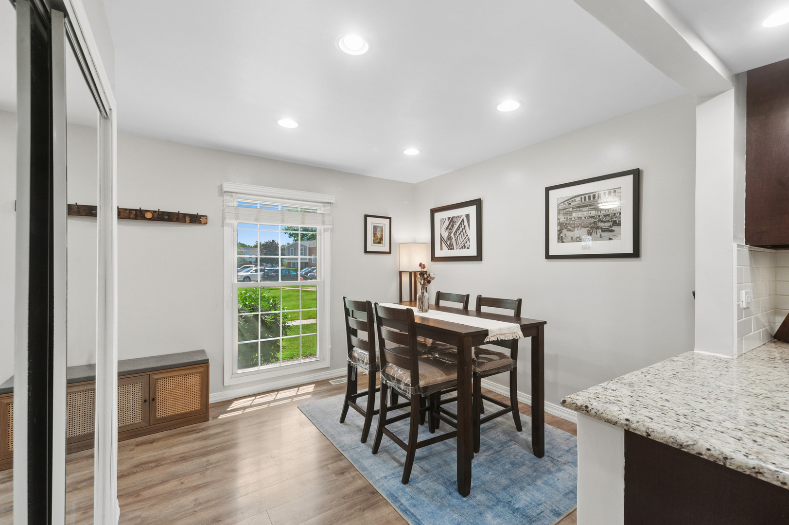 7635 Manchester Manor