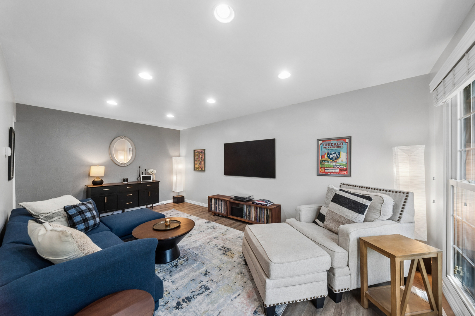 7635 Manchester Manor