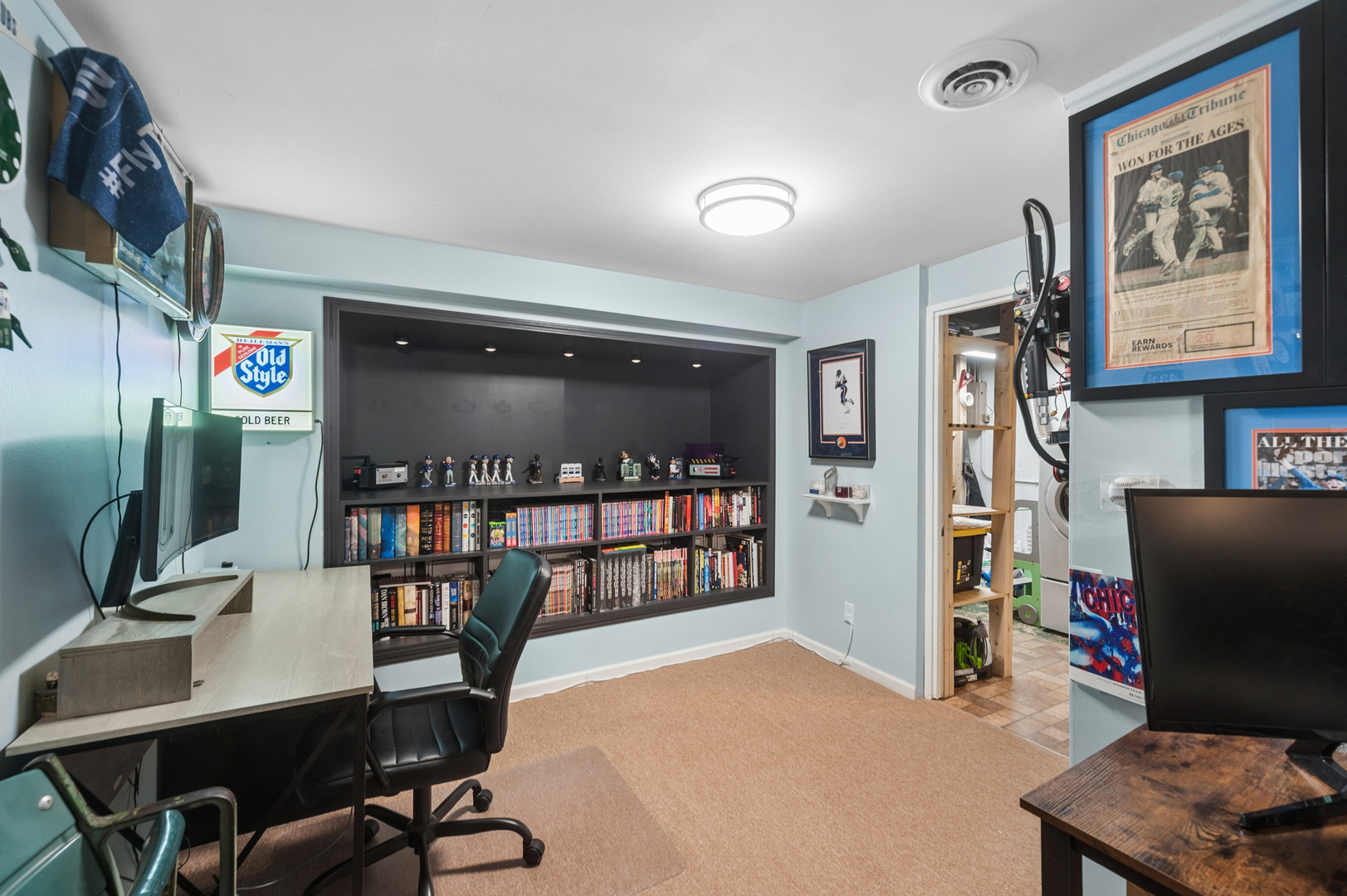 7635 Manchester Manor