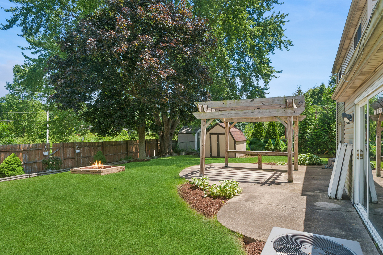 465 Ridgefield Drive