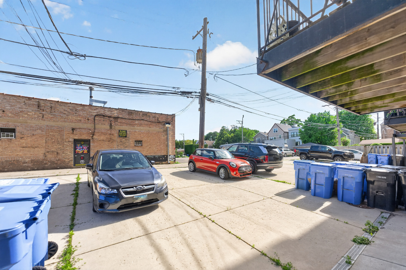 2633 W Belmont Avenue Unit: 2