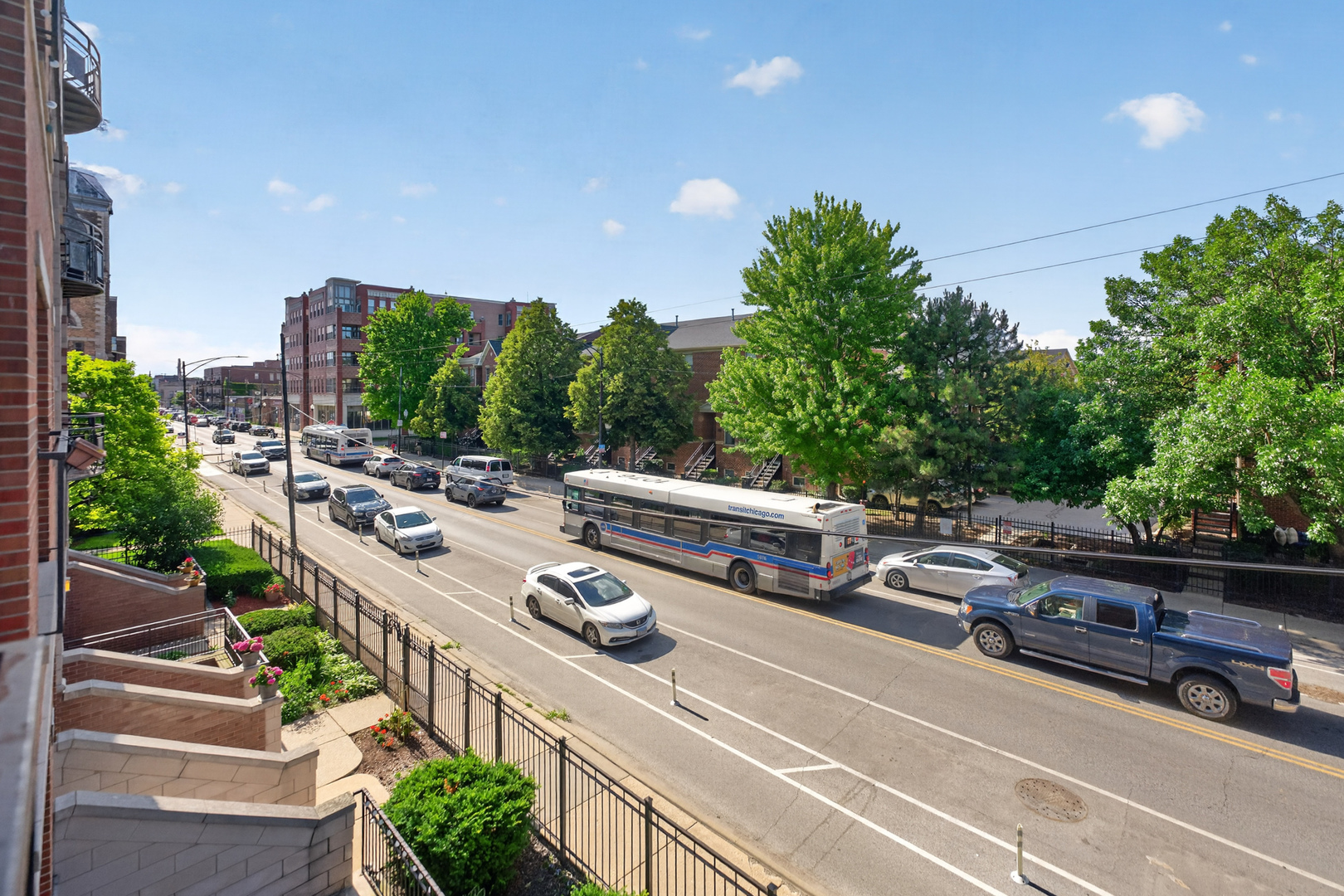 2633 W Belmont Avenue Unit: 2