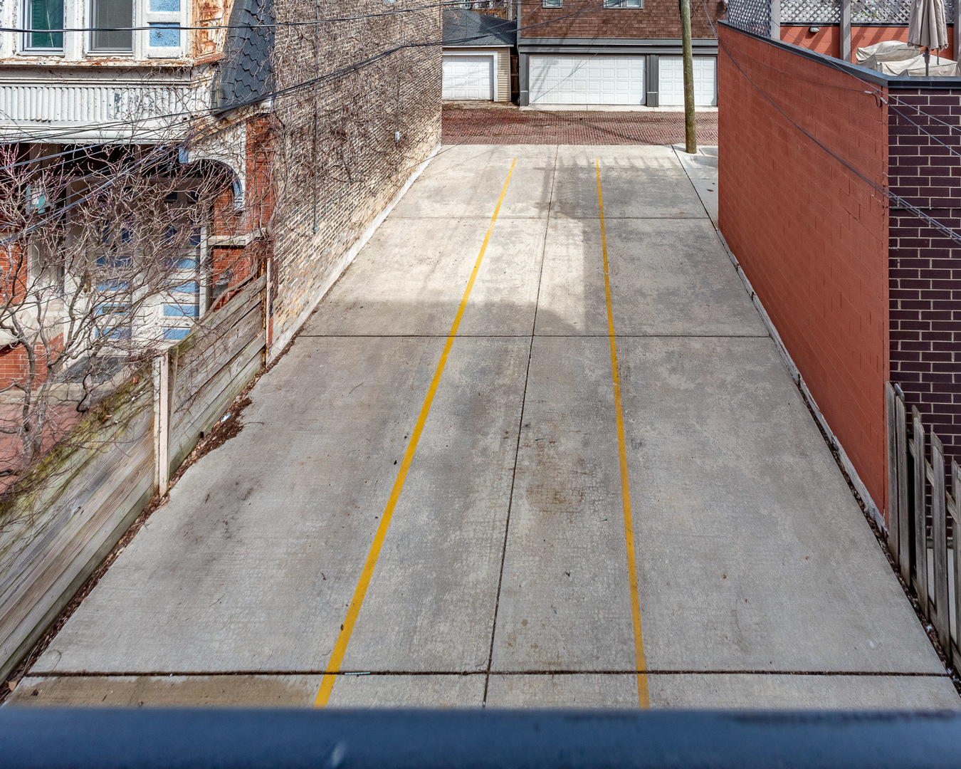 1126 W Fullerton Avenue Unit: 2