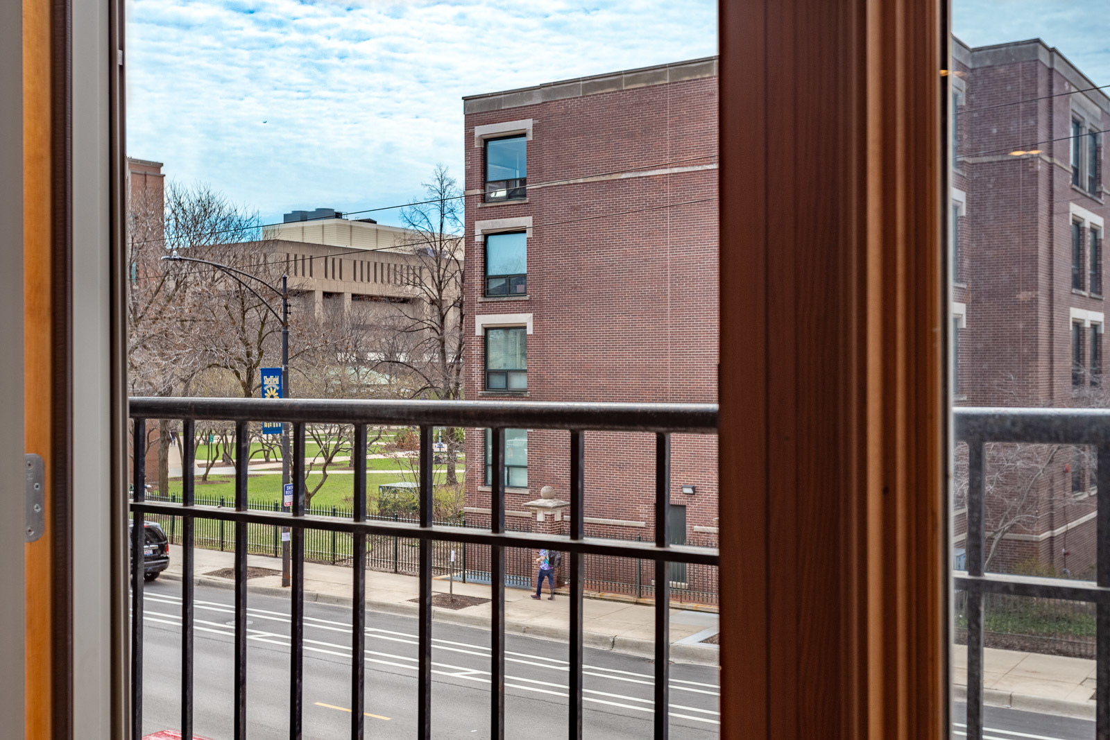 1126 W Fullerton Avenue Unit: 2