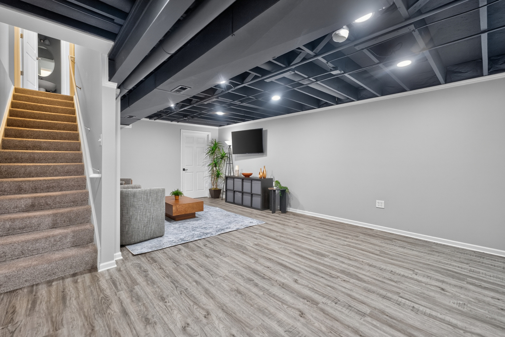 162 Hibiscus Lane