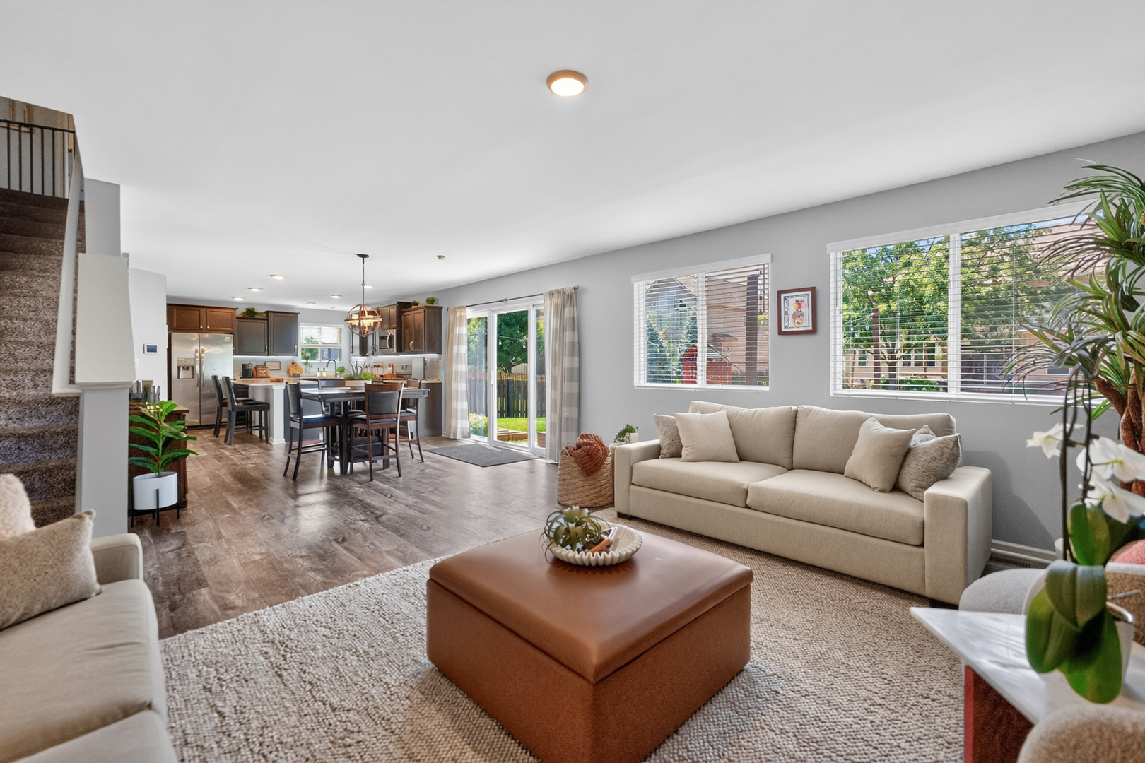 162 Hibiscus Lane