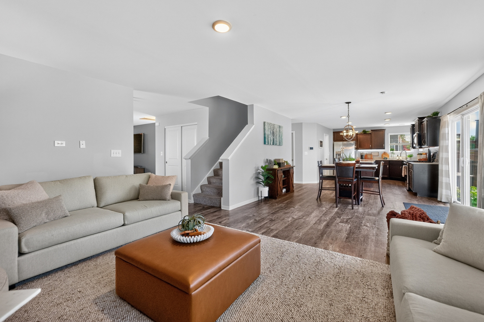 162 Hibiscus Lane
