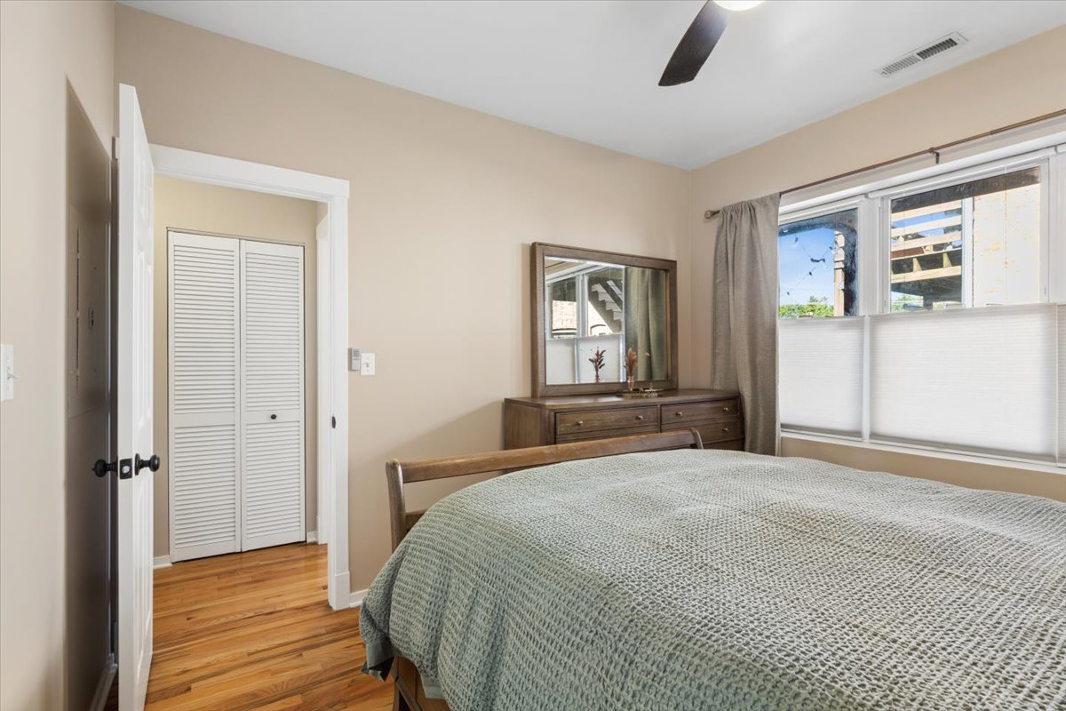 4307 N Troy Street Unit: 2