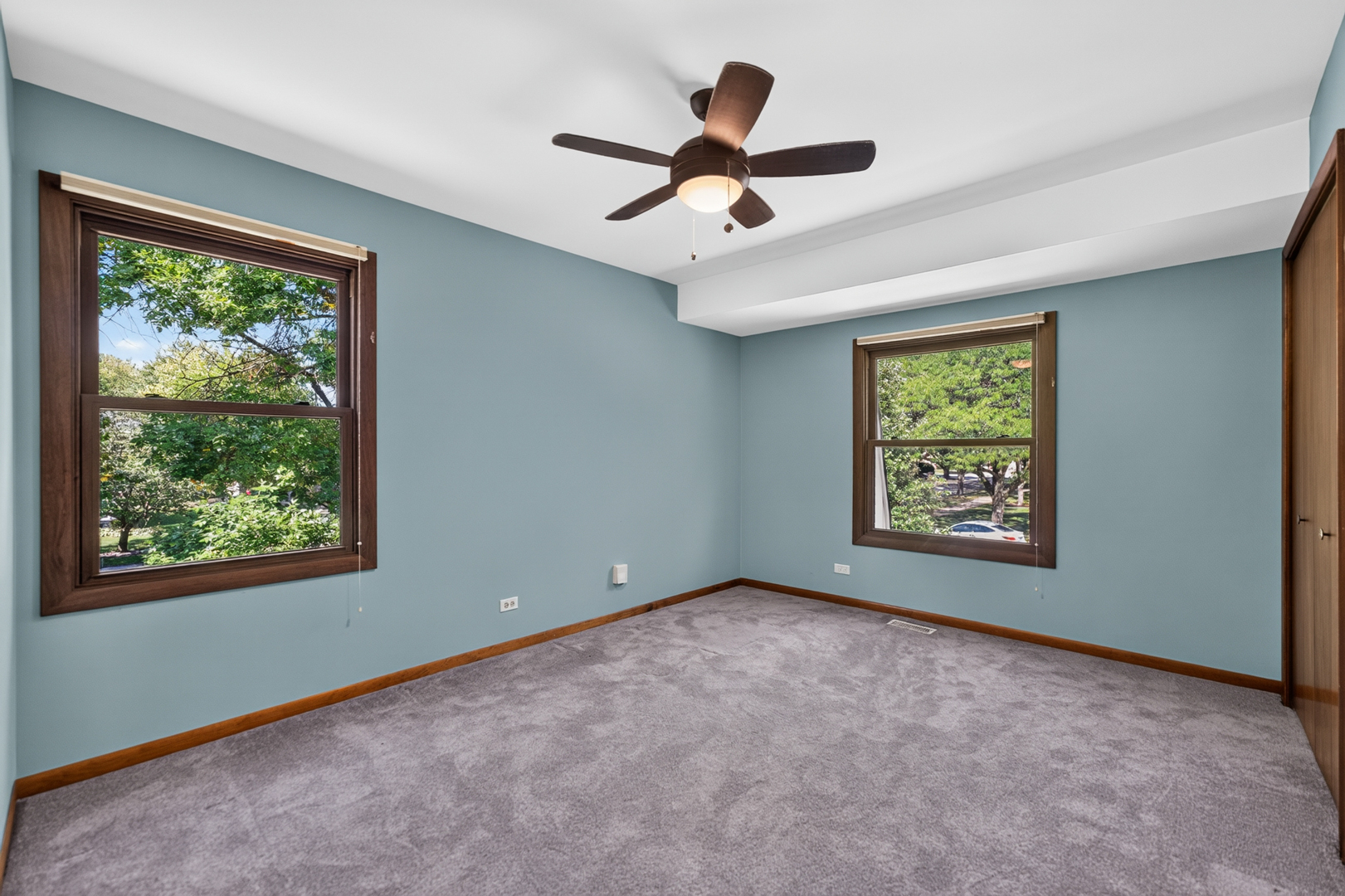 713 N Elm Circle