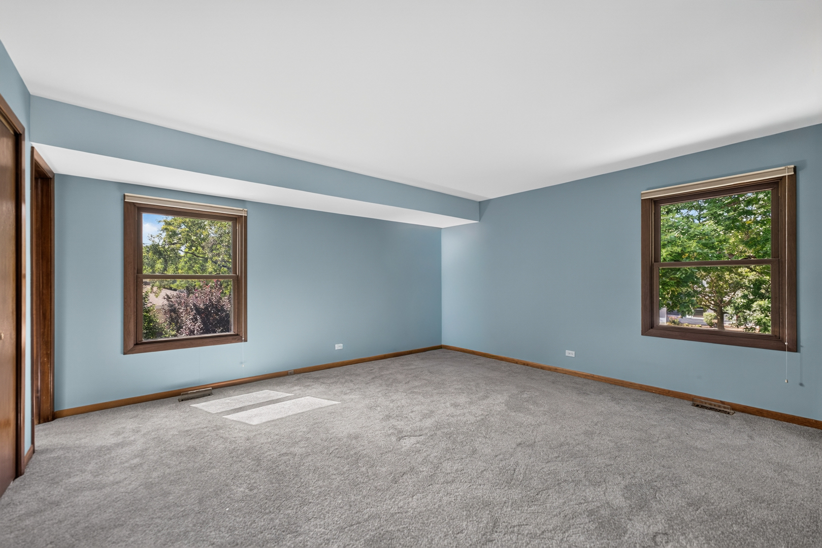 713 N Elm Circle