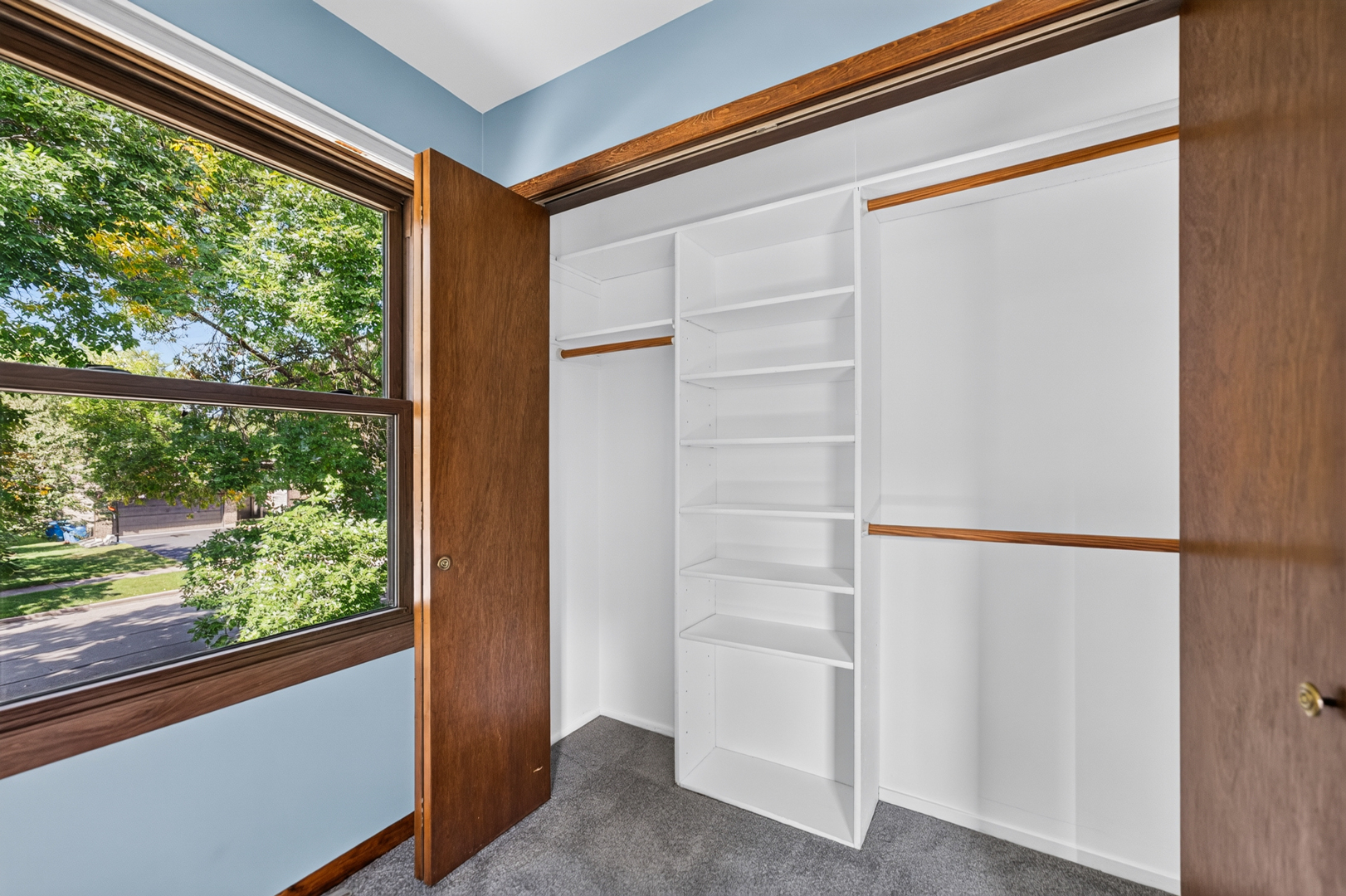 713 N Elm Circle