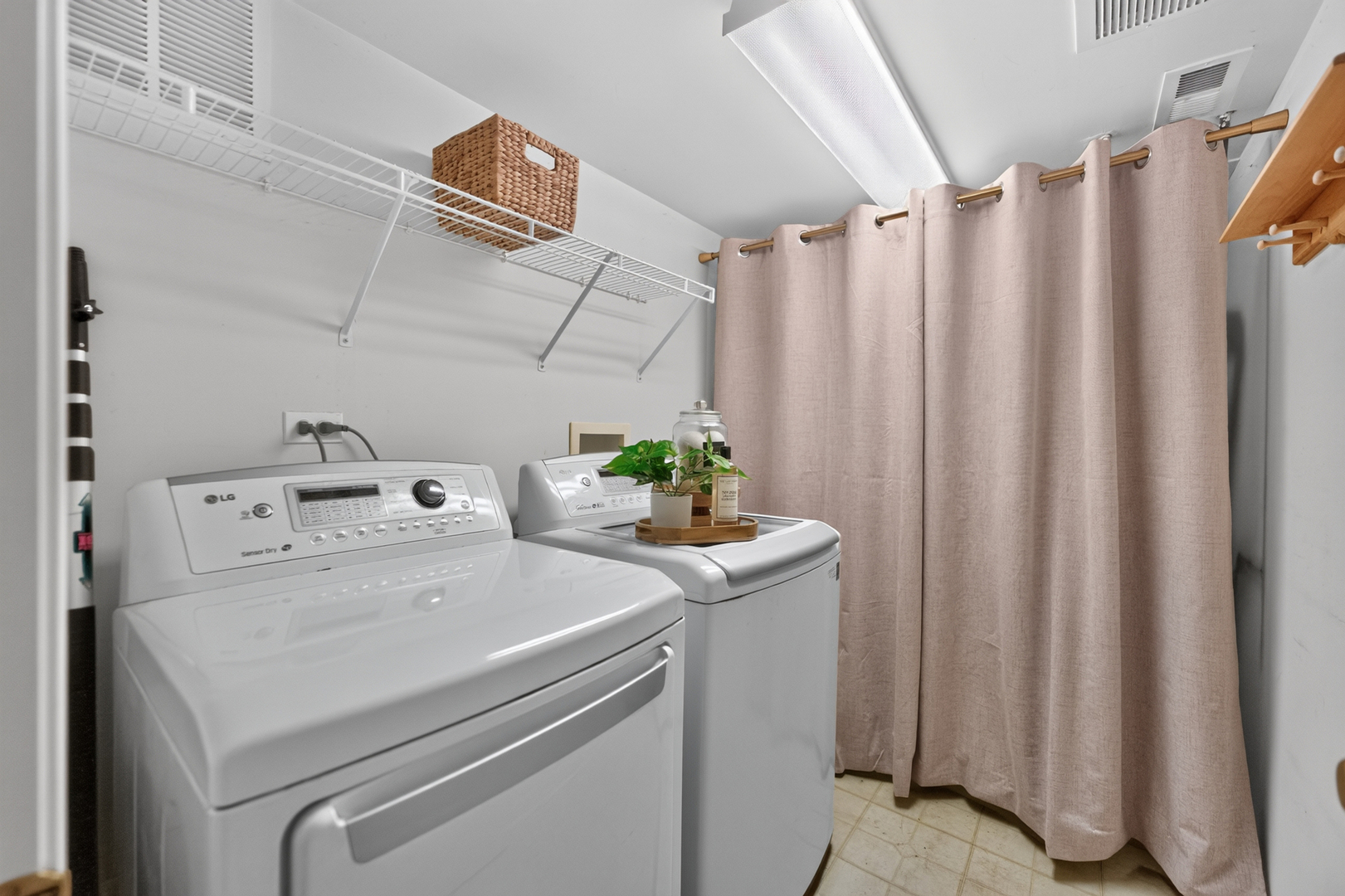 2429 Emily Lane