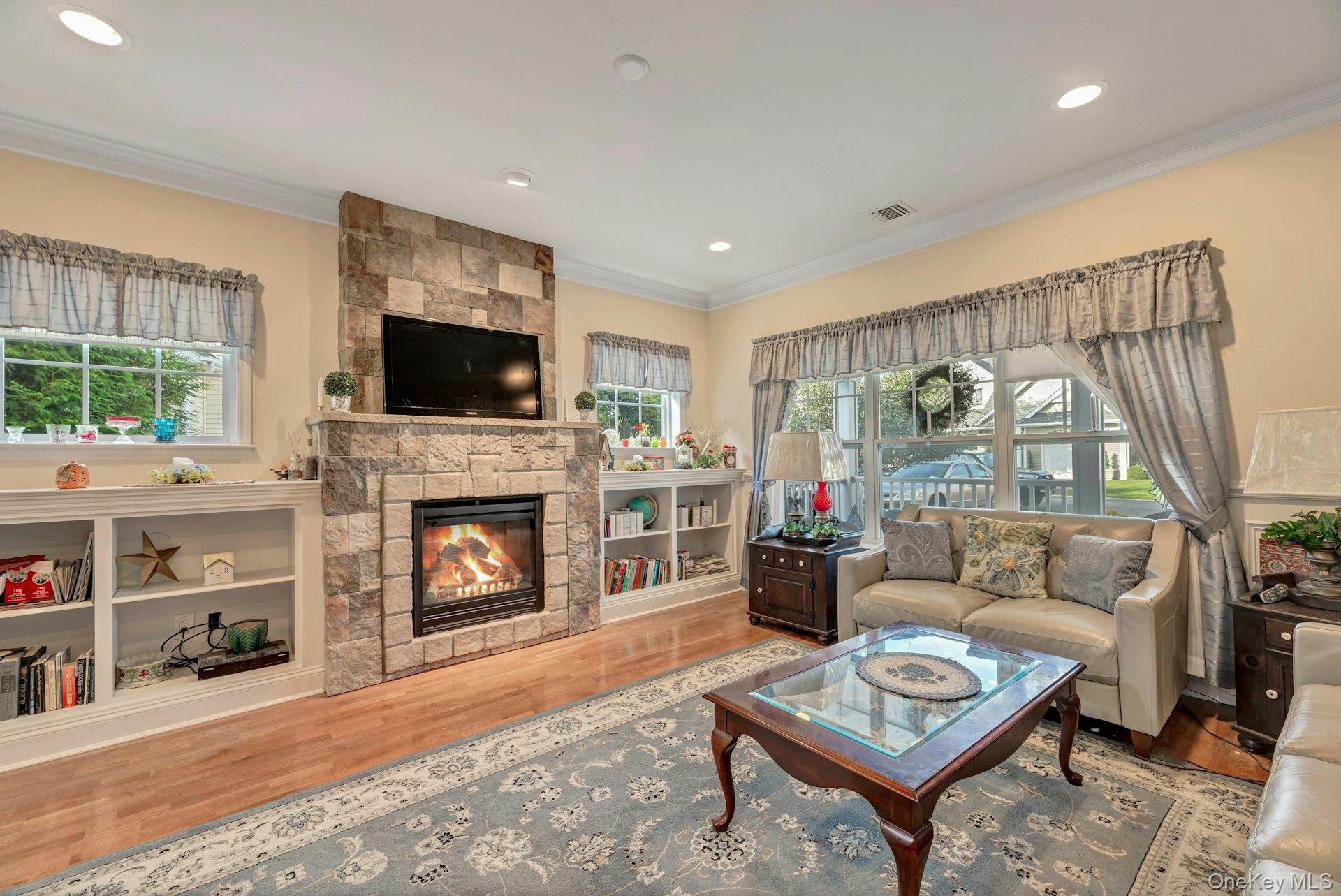 159 Stoneleigh Drive