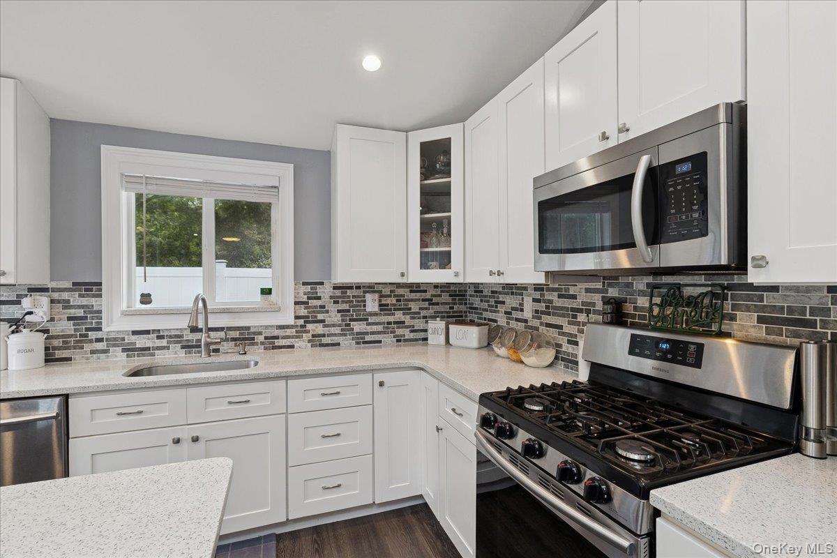 7 Pine Tree Drive