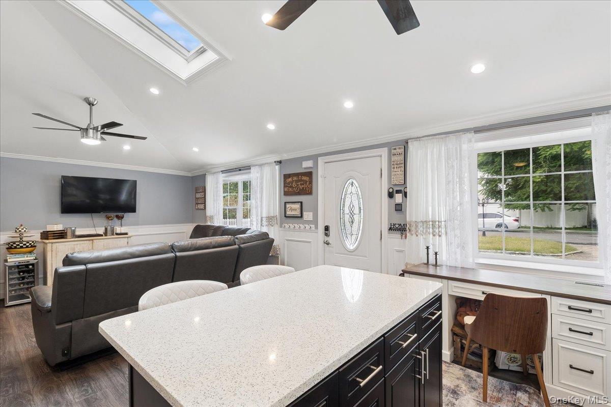 7 Pine Tree Drive