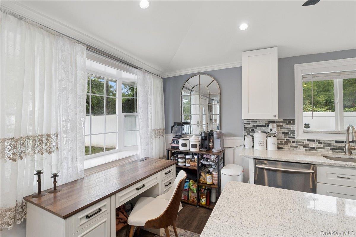 7 Pine Tree Drive