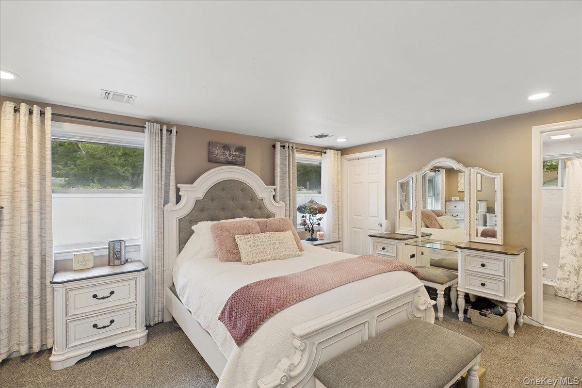 7 Pine Tree Drive
