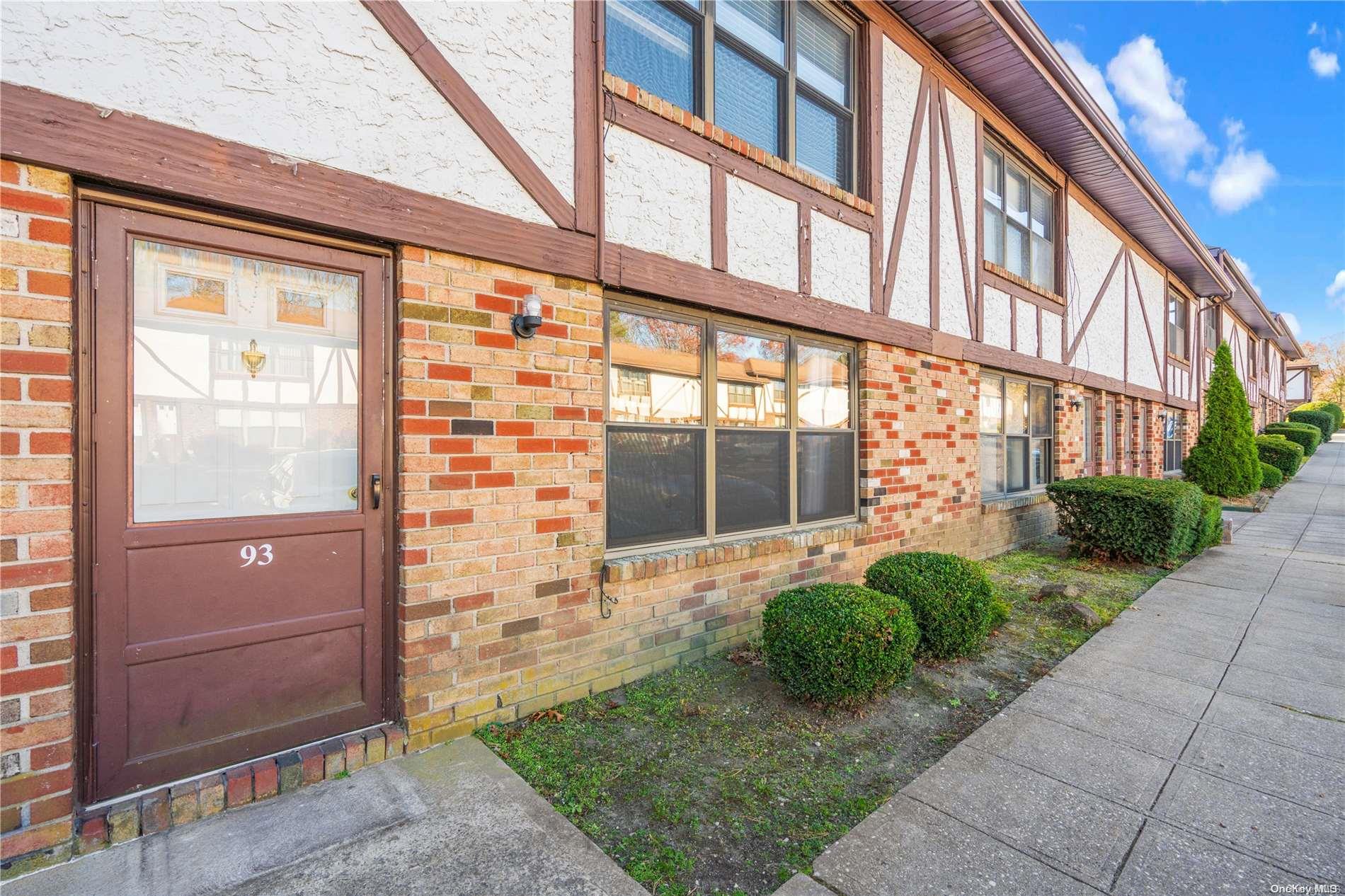 93 Bailey Court Unit: 93
