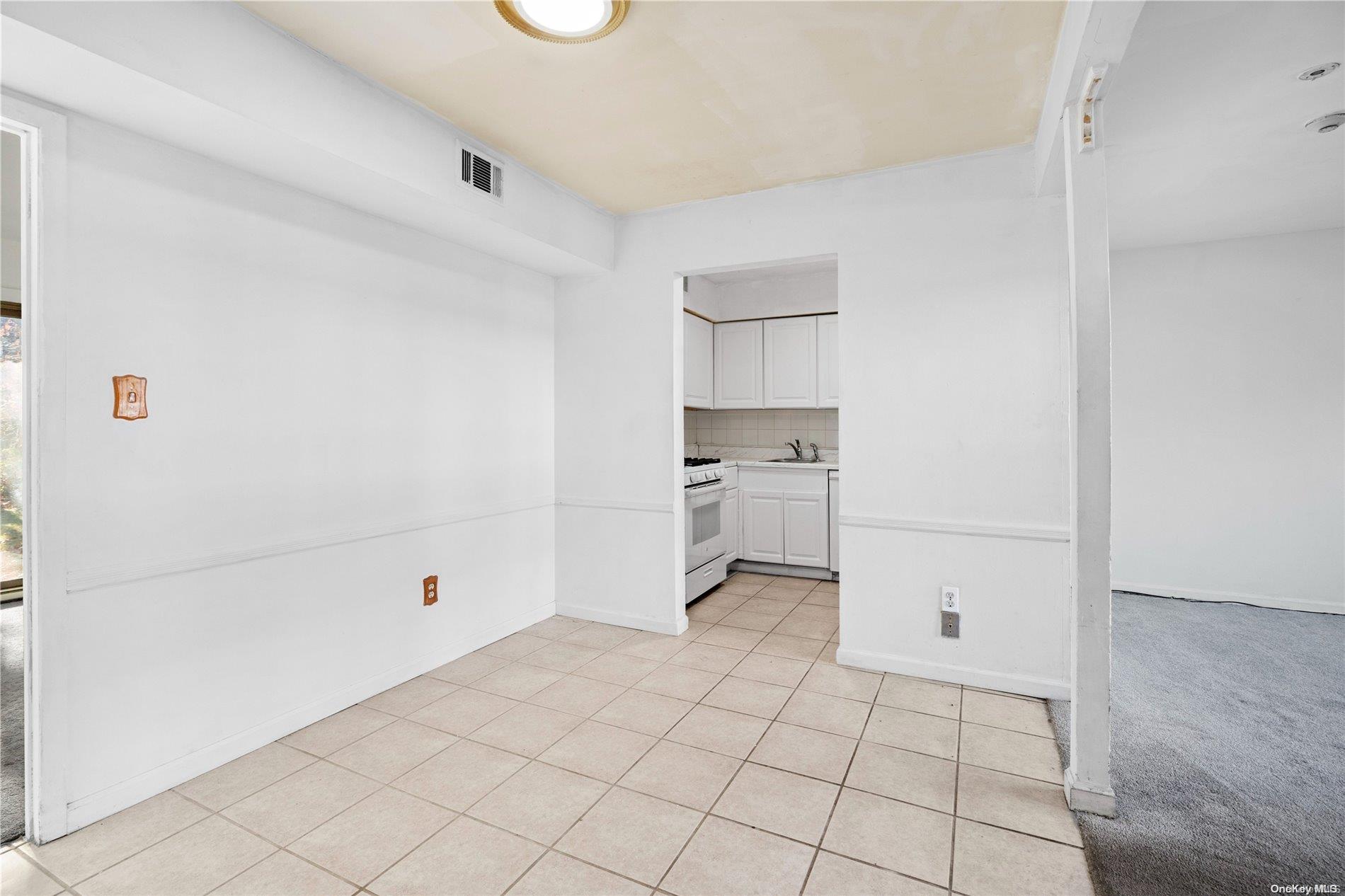 93 Bailey Court Unit: 93