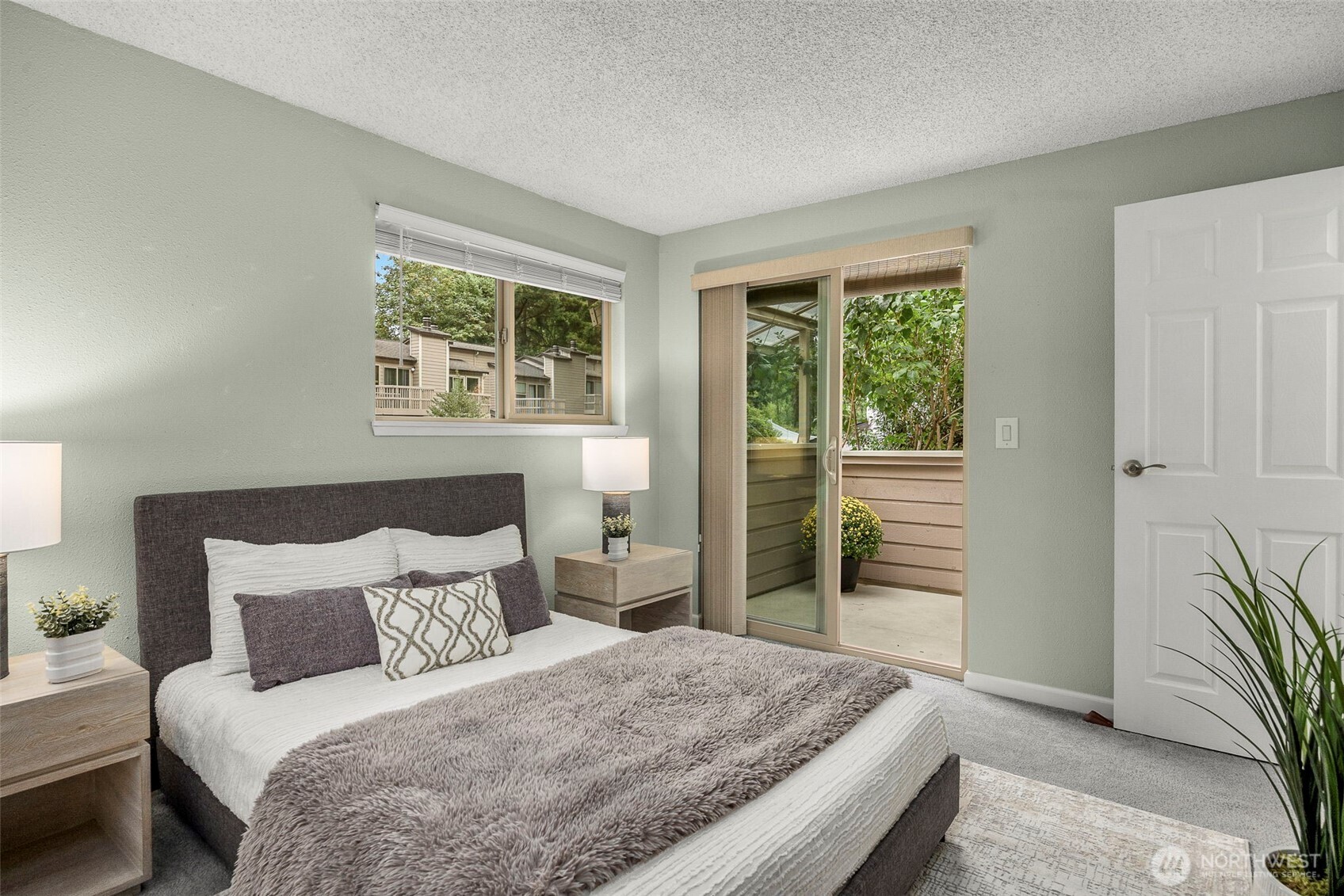 1555 Union Avenue NE Unit: 54
