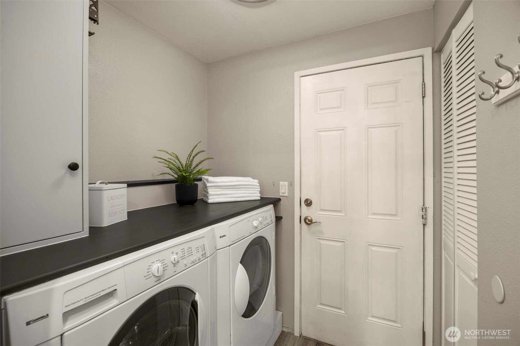 1555 Union Avenue NE Unit: 54