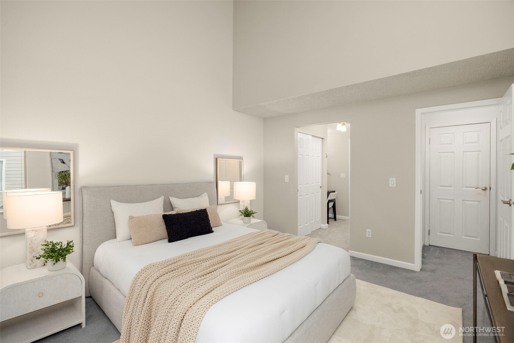1555 Union Avenue NE Unit: 54