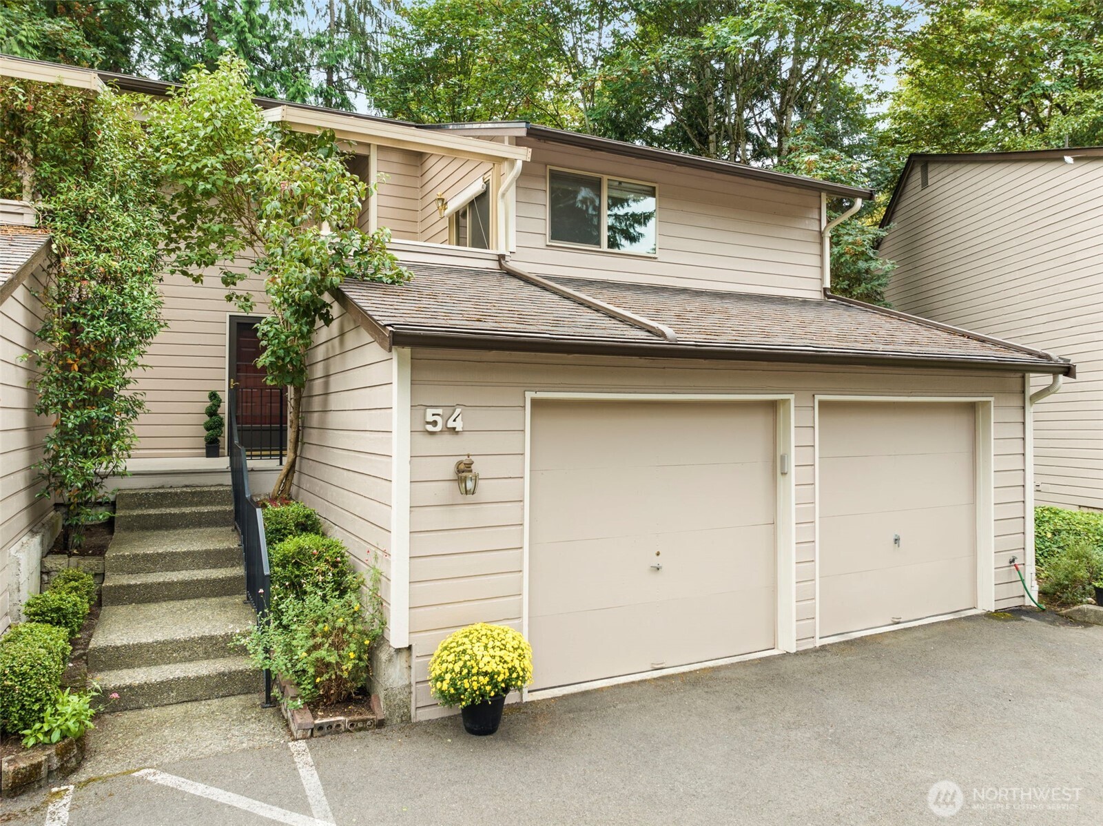1555 Union Avenue NE Unit: 54