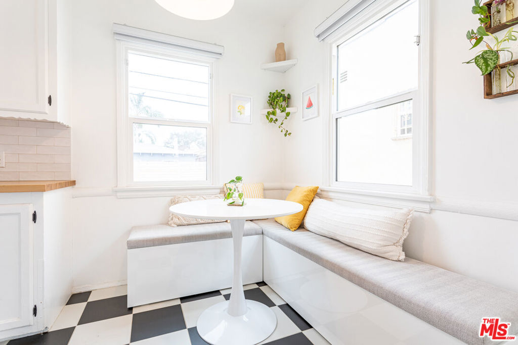 3036 S Virginia Road Unit: 2