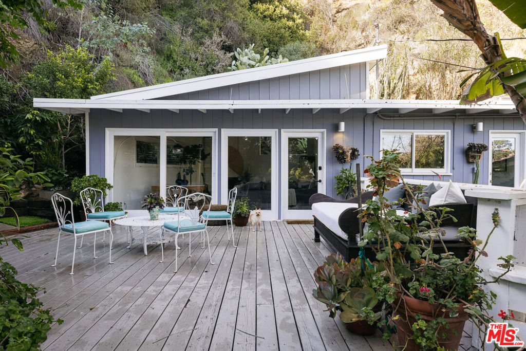 6209 Glen Oak Street