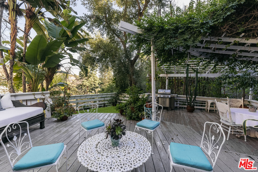 6209 Glen Oak Street