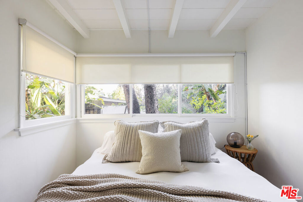 6209 Glen Oak Street