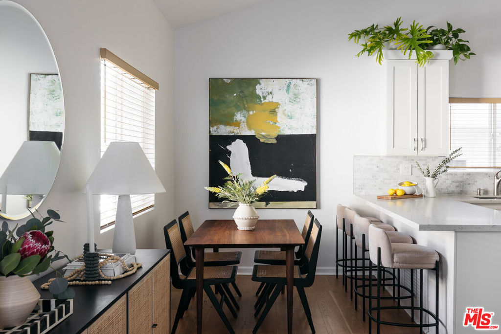 6158 Glen Oak Street