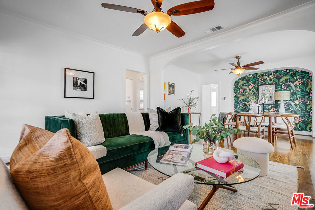 6201 Springvale Drive