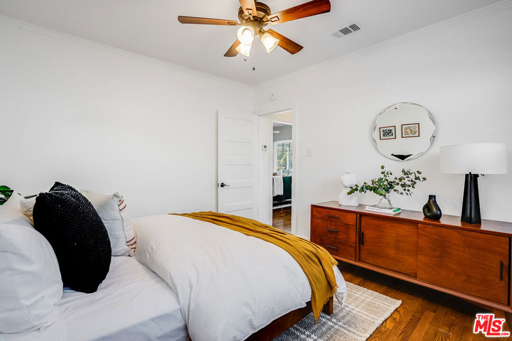 6201 Springvale Drive