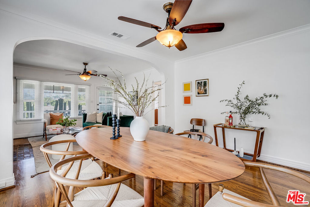 6201 Springvale Drive