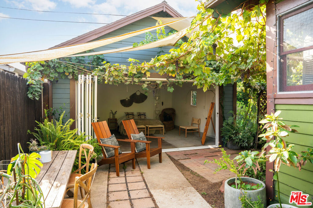 135 N San Marino Avenue