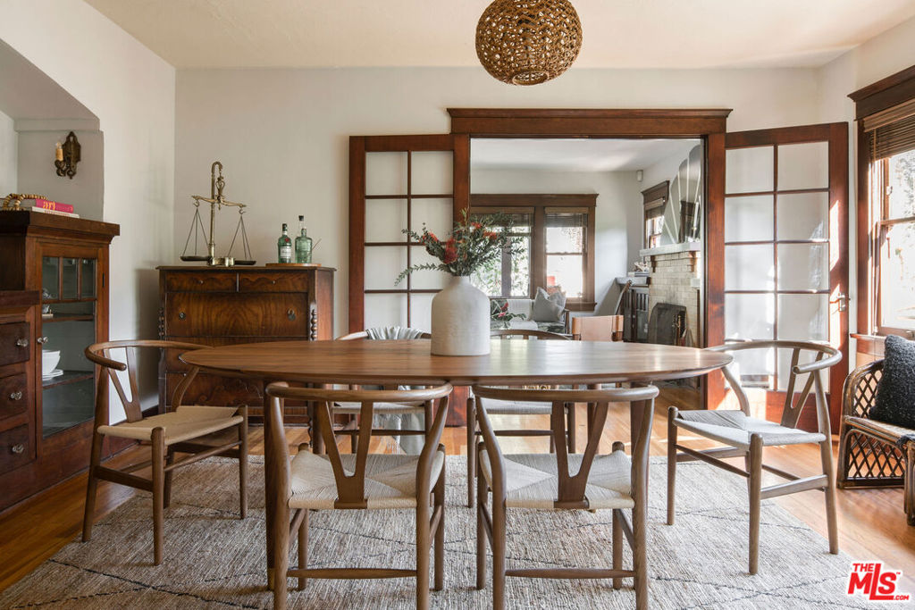 135 N San Marino Avenue