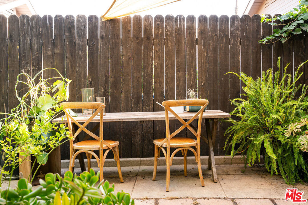 135 N San Marino Avenue