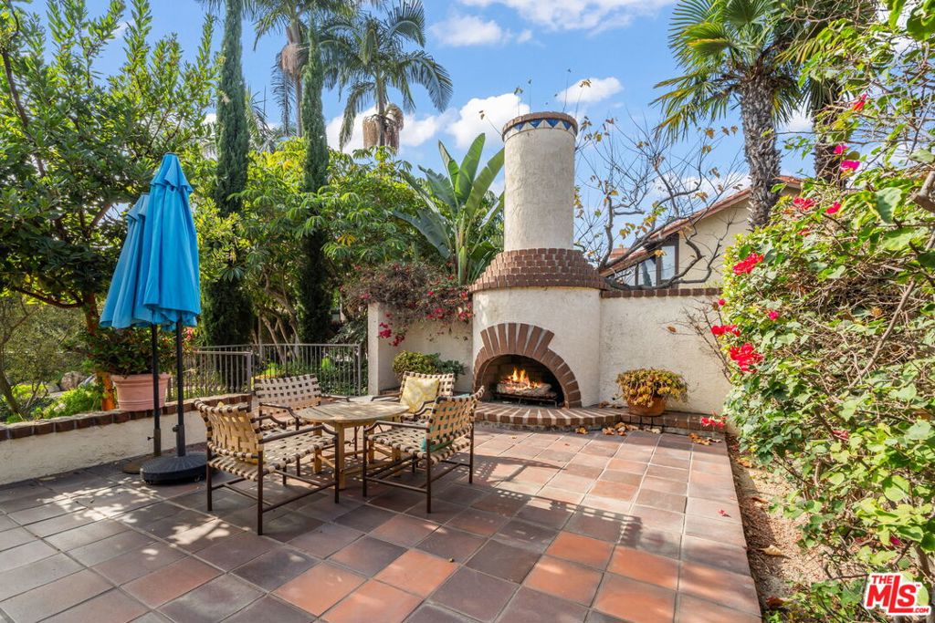 4835 E Anaheim Street 205