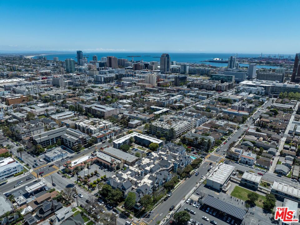 628 Daisy Avenue 308