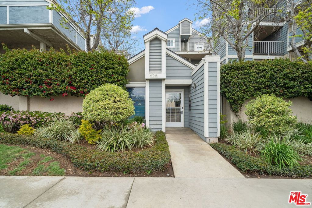 628 Daisy Avenue 308