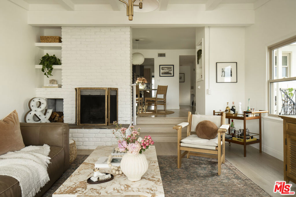 3297 Granville Avenue