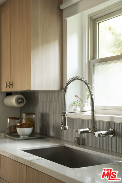 3297 Granville Avenue