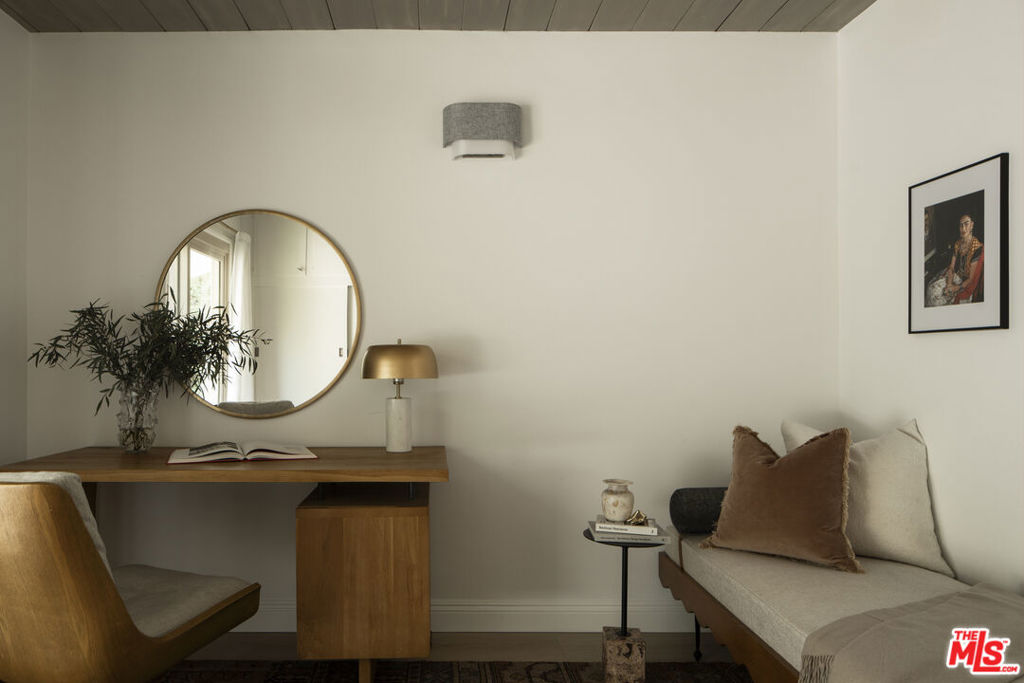 3297 Granville Avenue