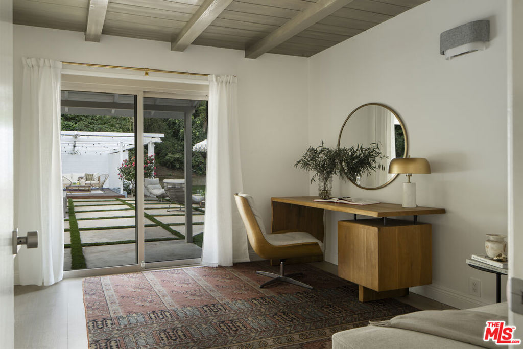 3297 Granville Avenue