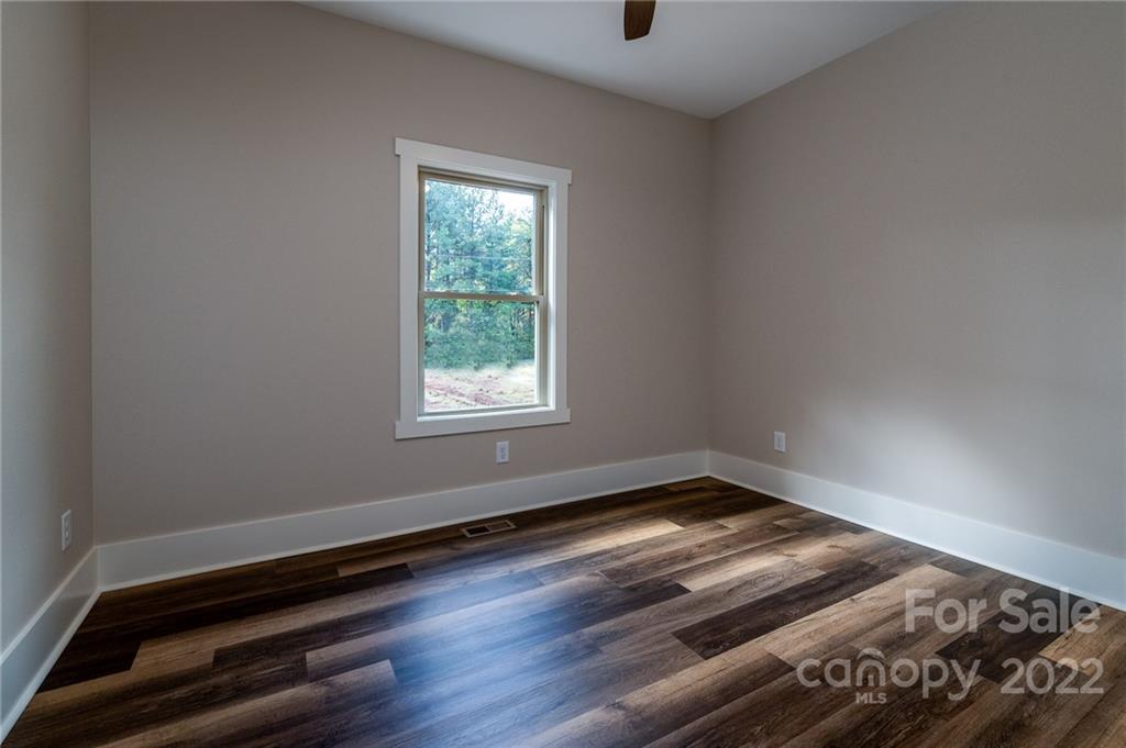 550 Fiber Acres A Street Unit: 4