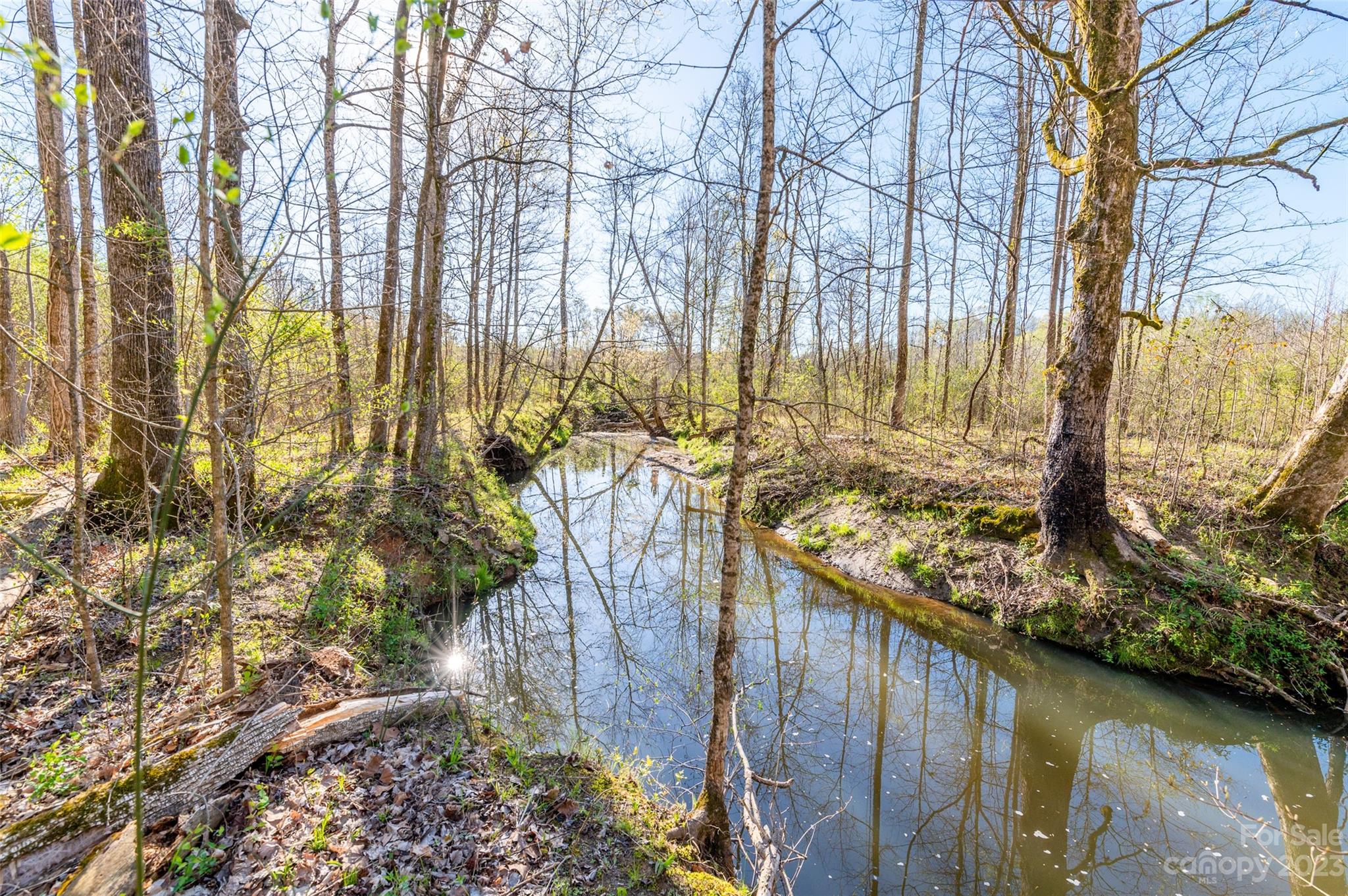 740 Renshaw Ford Road