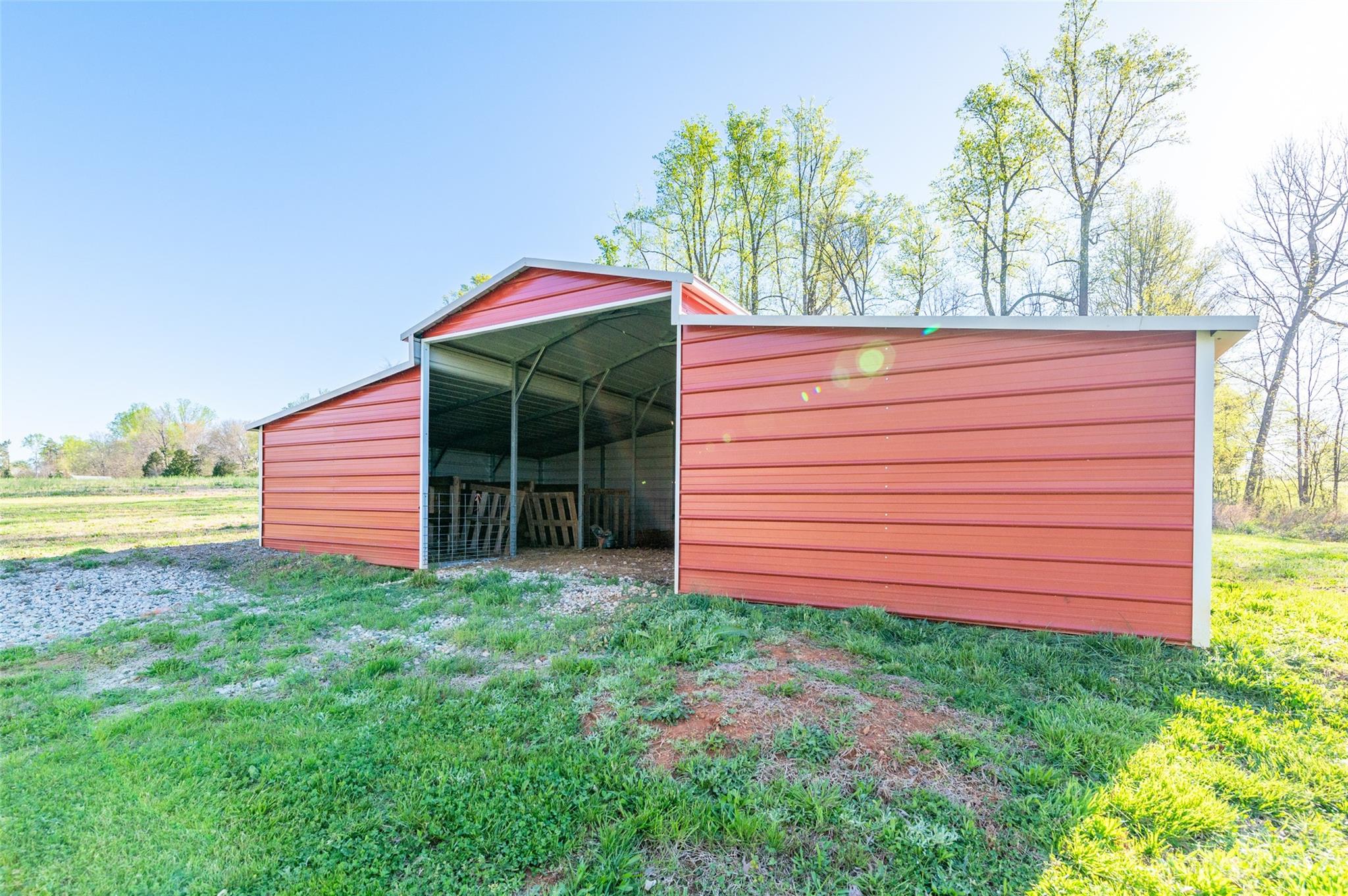 740 Renshaw Ford Road