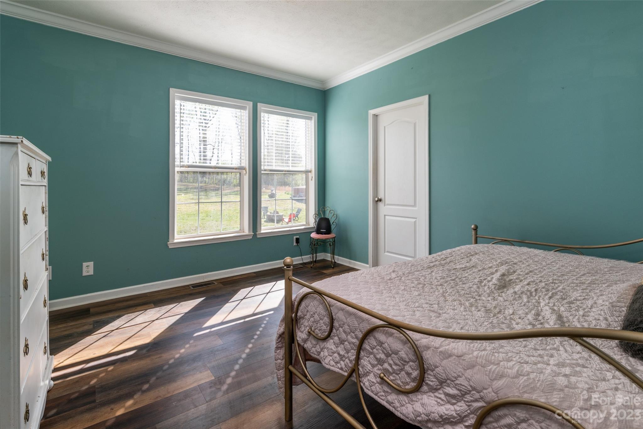 740 Renshaw Ford Road