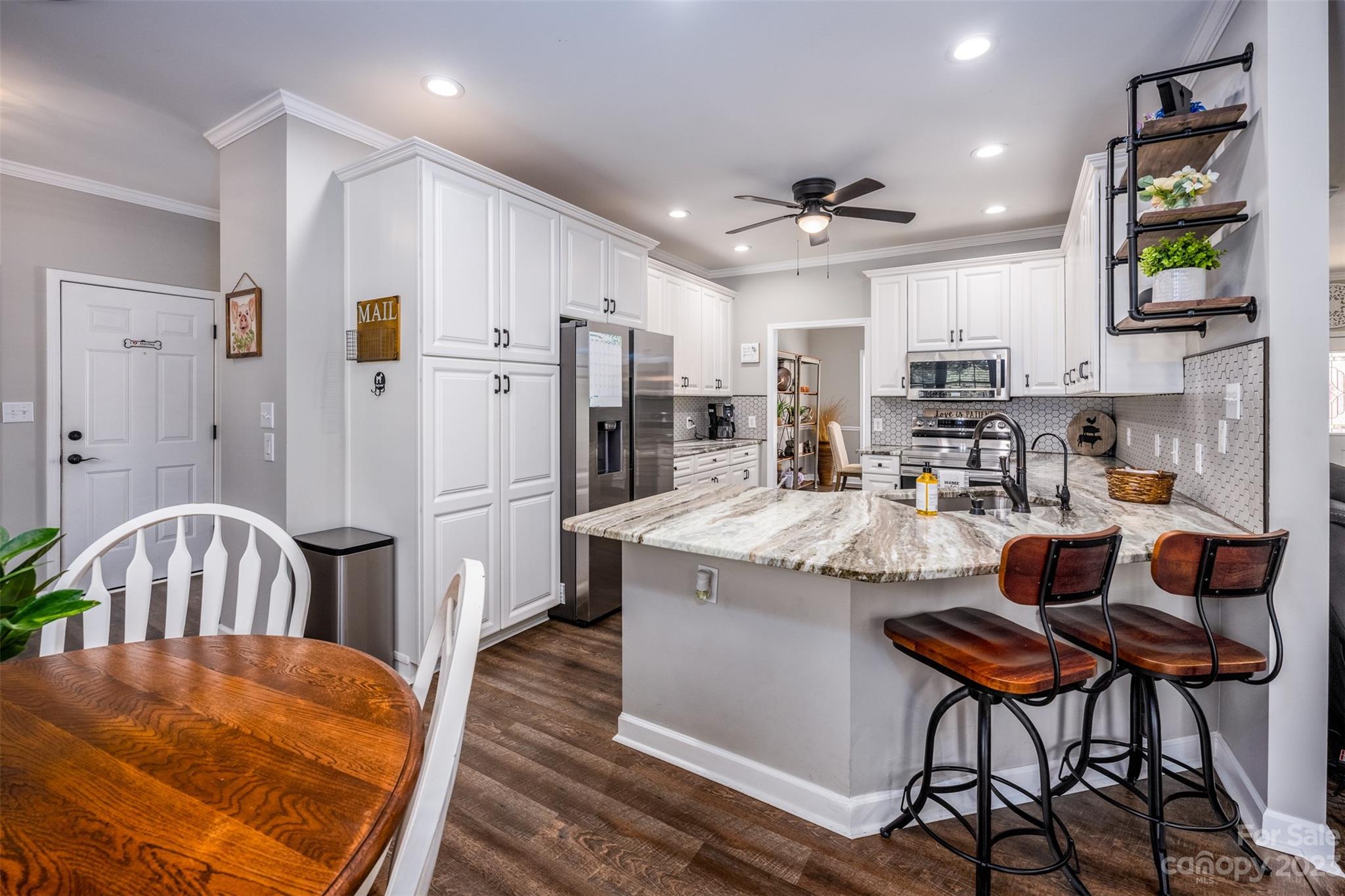 422 Old Mountain Road